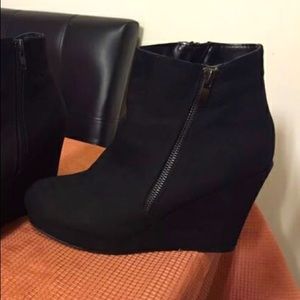 Justfab wedge size 8 1/2